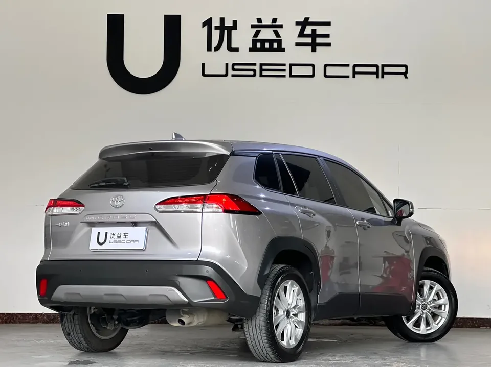 Toyota CorollaCross 2.0L Elite Edition 2022 — миниатюра 2