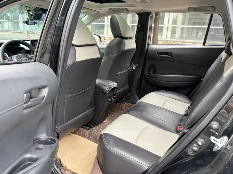 Toyota CorollaCross 2.0L Exclusive Edition 2022 — миниатюра 3