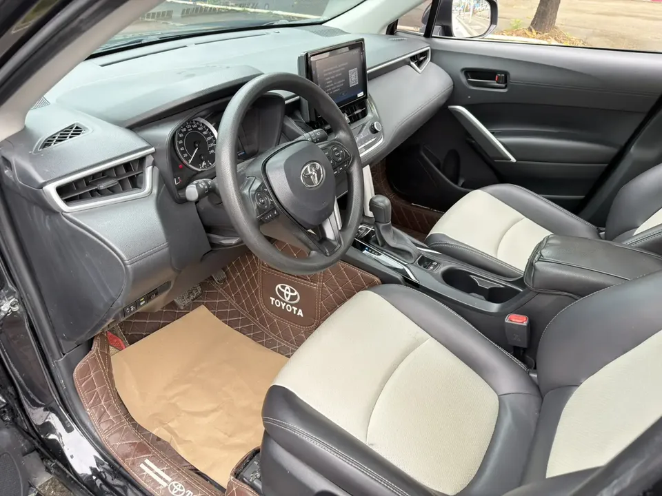 Toyota CorollaCross 2.0L Exclusive Edition 2022 — миниатюра 5