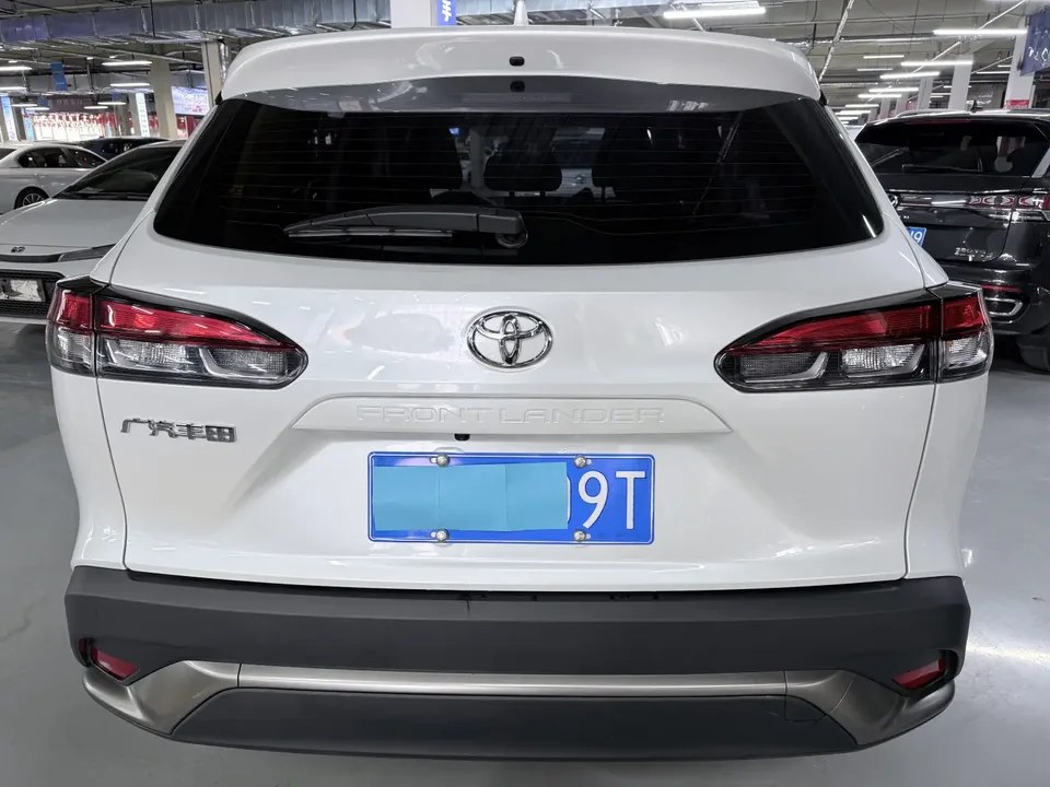 Toyota Frontlander Frontlander 2022 2.0L CVT Elite Edition 2024 — thumbnail 2