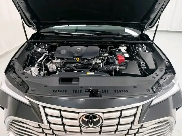 Toyota Avalon 2.0L CVT Premium Edition 2026 — миниатюра 5
