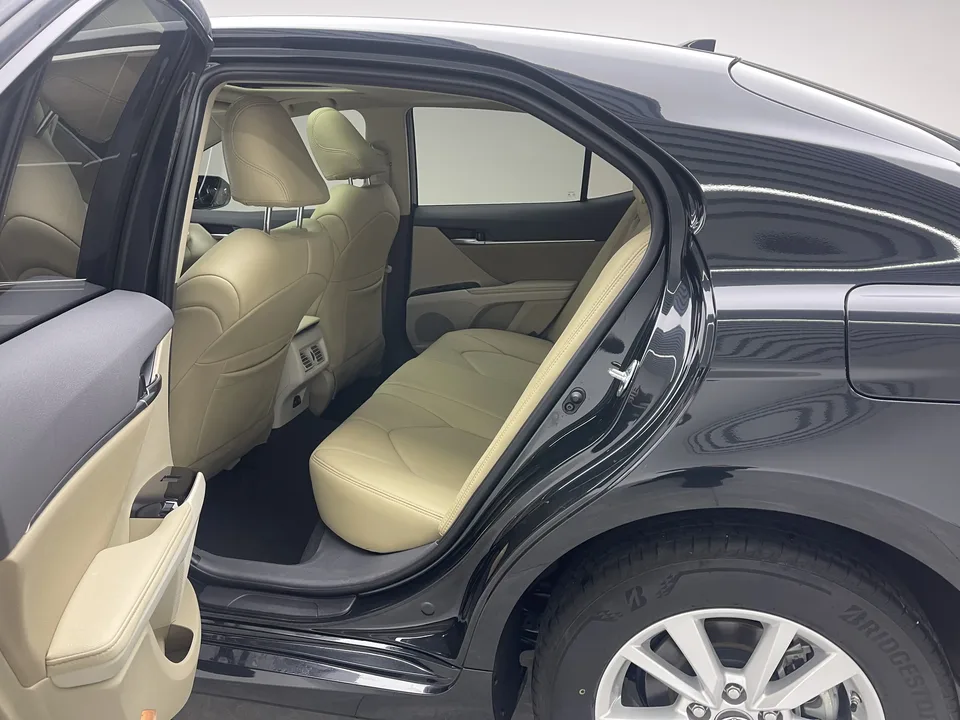Toyota Camry 2.0E Elite Edition 2022 — миниатюра 5