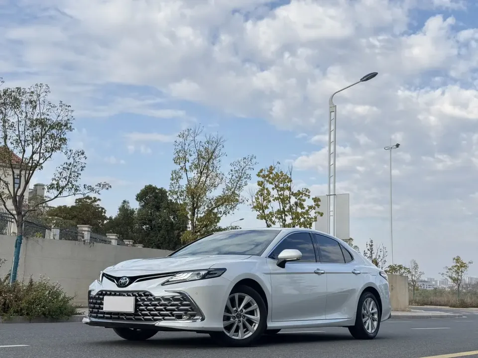 Toyota Camry 2022