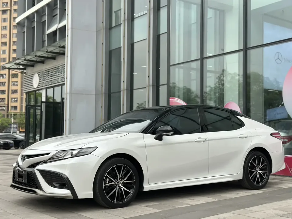 Toyota Camry 2022