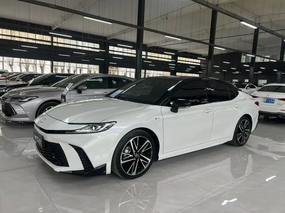 Toyota Camry 2024