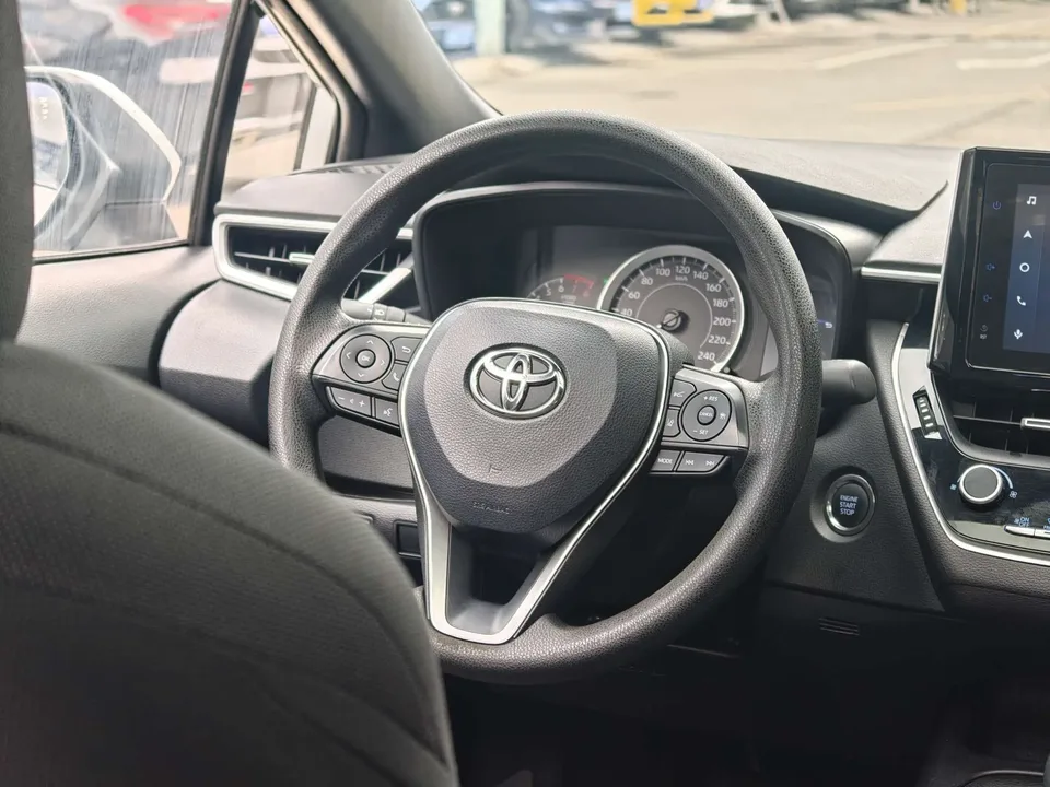 Toyota Levin 2022 Lelink 185T CVT Luxury Edition 2022 — миниатюра 3