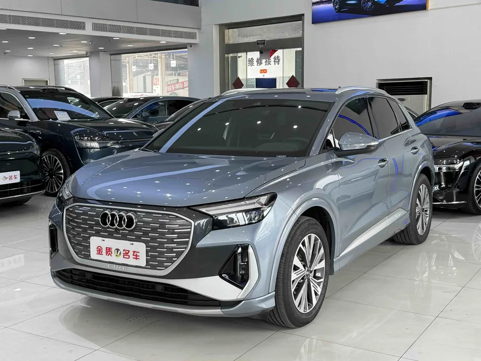 Audi Q4 e-tron 2025