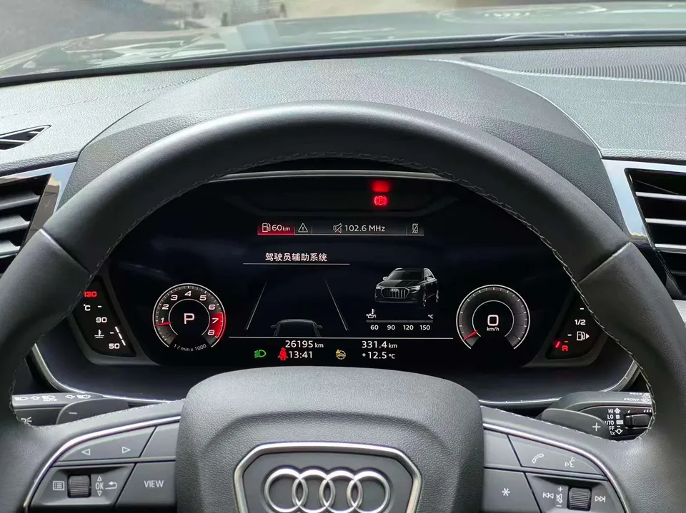 Audi Q3 Audi Q3 2024 35 TFSI Fashion Dynamic Edition 2024 — миниатюра 4
