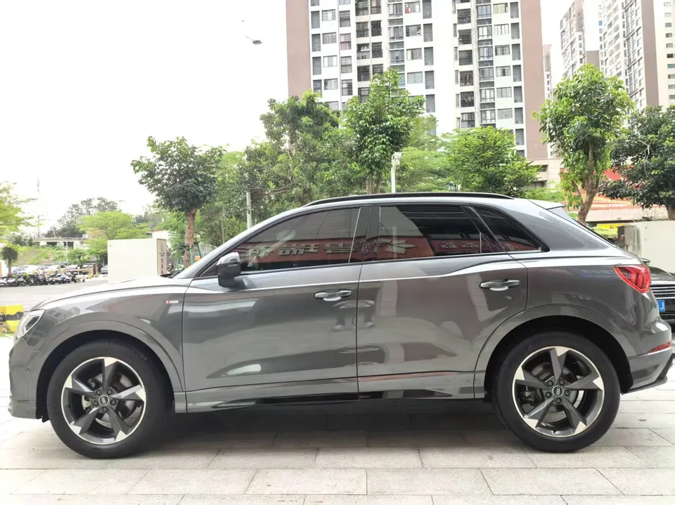 Audi Q3 Audi Q3 2022 35 TFSI Fashionable and Dynamic 2022 — миниатюра 4