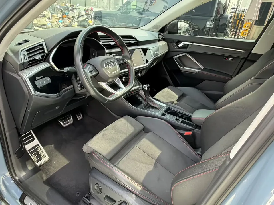 Audi Q3 Audi Q3 2023 40 TFSI RS Kit Speed Type 2023 — миниатюра 5