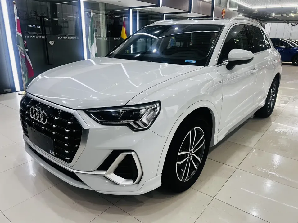 Audi Q3 2022
