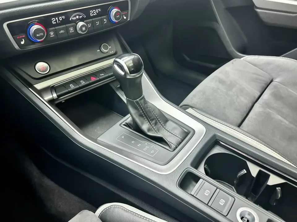 Audi Q3 Q3 2022 Audi Q3 2022 35 TFSI aggressive and dynamic model 2022 — thumbnail 5