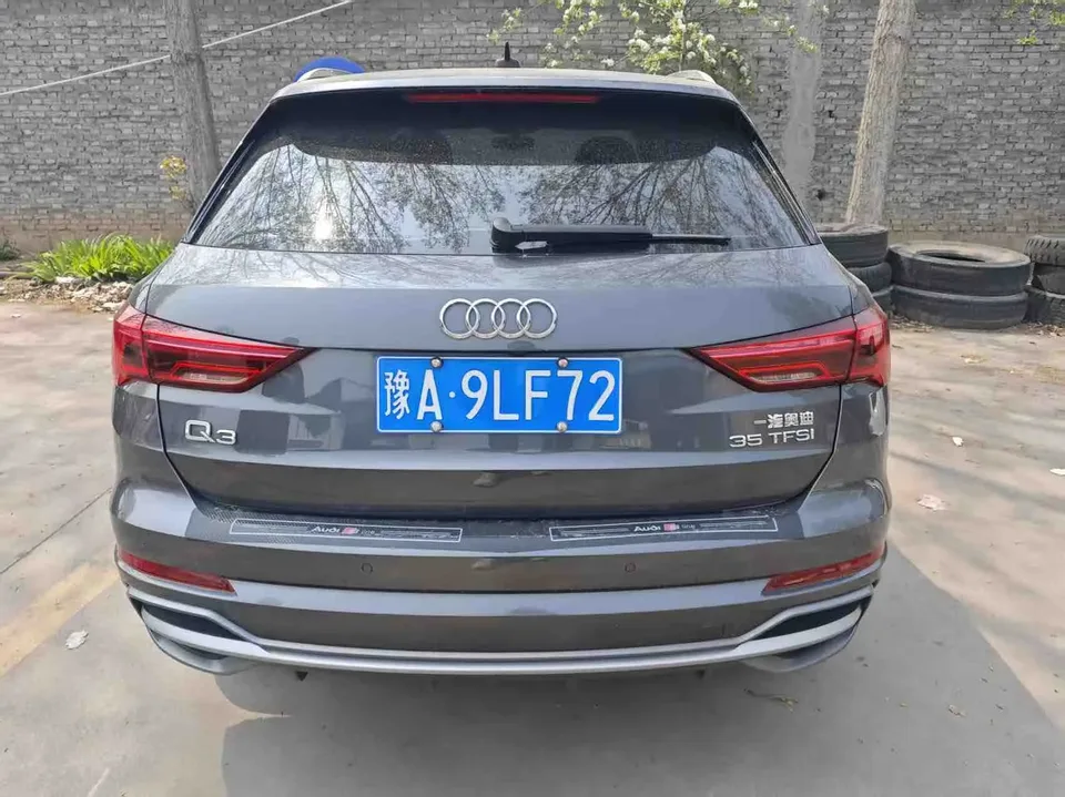 Audi Q3 Audi Q3 2023 35 TFSI Fashionable and Dynamic 2022 — миниатюра 4