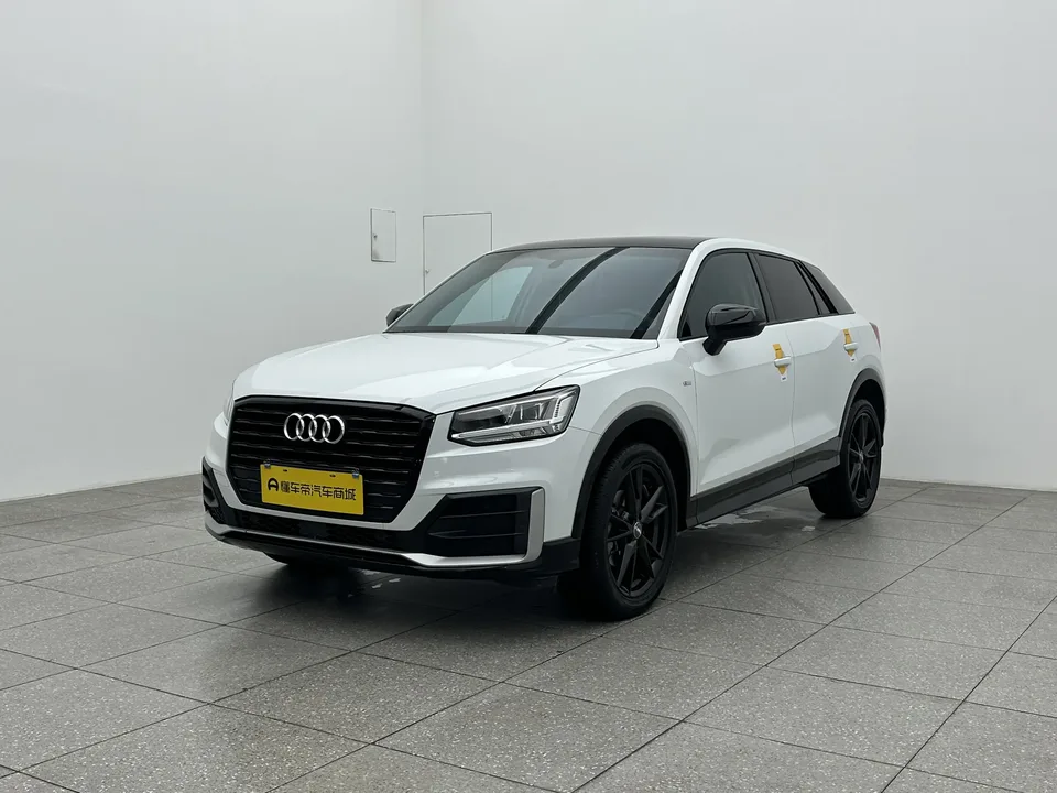 Audi Q2L Audi Q2L 2021 35TFSI aggressive and dynamic model 2022 — фото 1, купить с доставкой в Москву