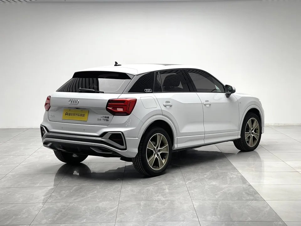 Audi Q2L Audi Q2L 2024 35 TFSI Fashion Dynamic Edition 2023 — миниатюра 2