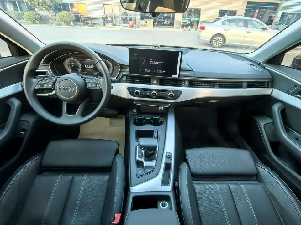 Audi a4 l A4L 2022 Audi A4L 2022 40 TFSI Fashion Dynamic Edition 2023 — thumbnail 5
