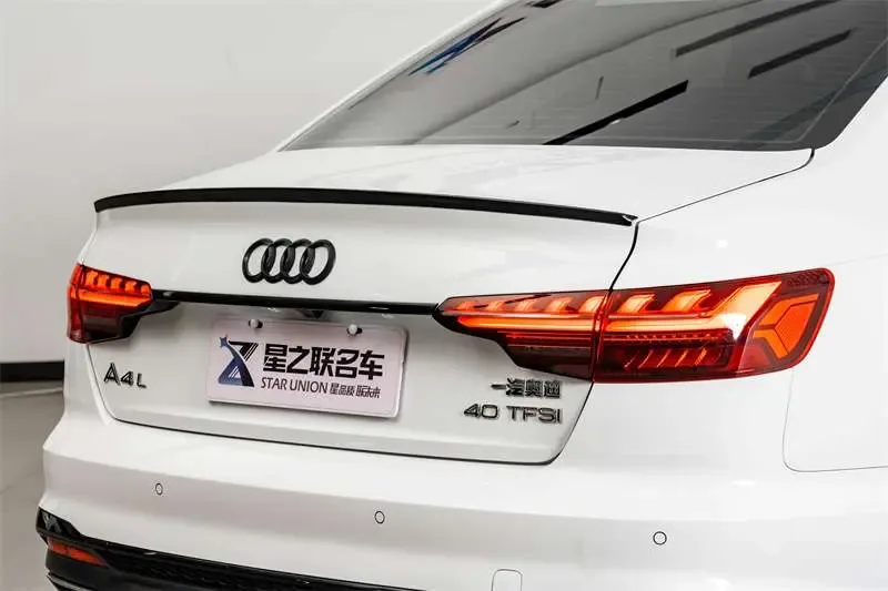 Audi a4 l Audi A4L 2022 40 TFSI luxury and dynamic model 2022 — миниатюра 3