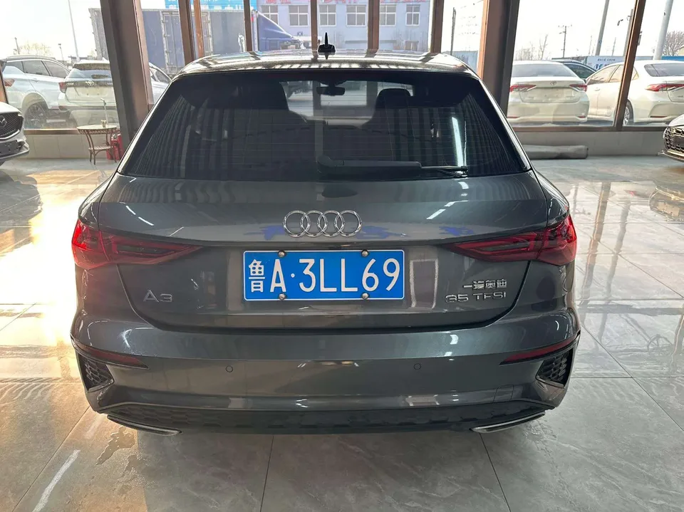 Audi A3 A3 2021 Sportback 35 TFSI stylish and sporty 2022 — thumbnail 2