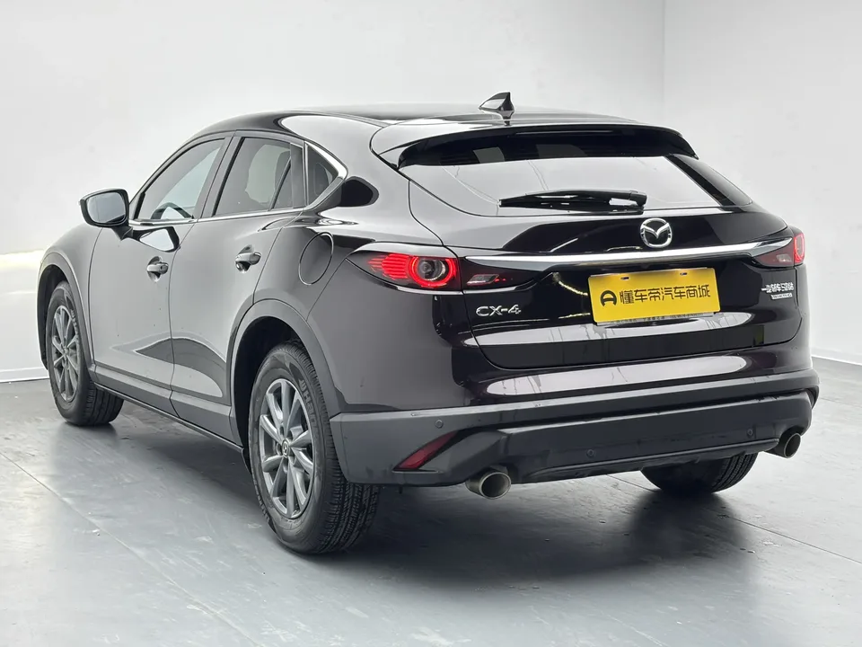 Mazda CX-4 Mazda CX-4 2021 2.0L 2WD Blue Sky Exploration Edition 2023 — миниатюра 2