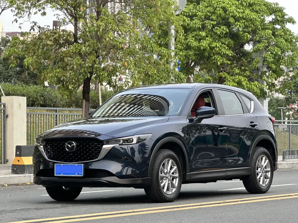 Mazda CX-5 Mazda CX-5 2024 2.0L automatic two-wheel drive Zhishang Pro 2025 — фото 1, купить с доставкой в Москву