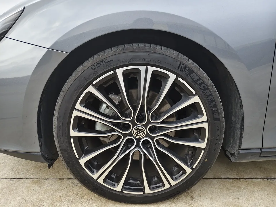 MG 7 2.0T Automatic Beauty Hunter Premium Edition 2024 — миниатюра 3