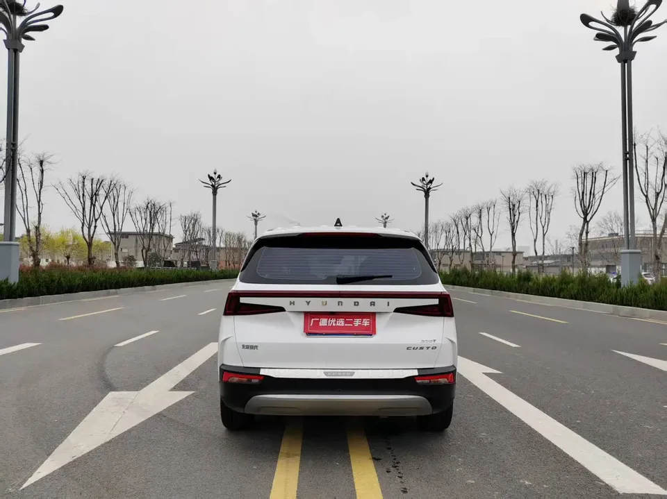 Hyundai Kustu 270TGDi Smart Love Flagship Edition TOP 2024 — миниатюра 2