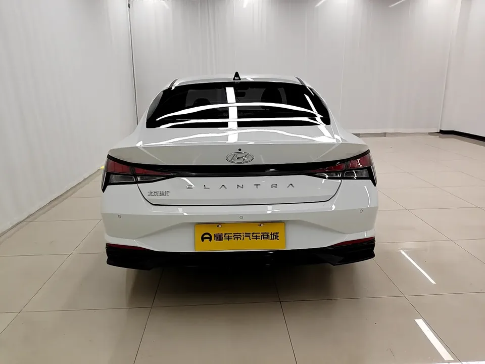 Hyundai Elantra 1.5L CVT GLX Elite Edition 2023 — миниатюра 2