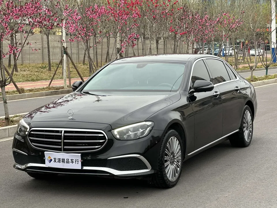 Mercedes-Benz E-Class E-Class 2022 third facelift E 300 L stylish sedan 2022 — photo 1, buy with delivery to Moscow