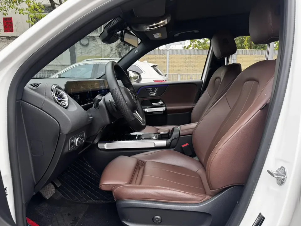 Mercedes-Benz GLB-Class Mercedes-Benz GLB 2023 GLB 220 4MATIC 2023 — thumbnail 5