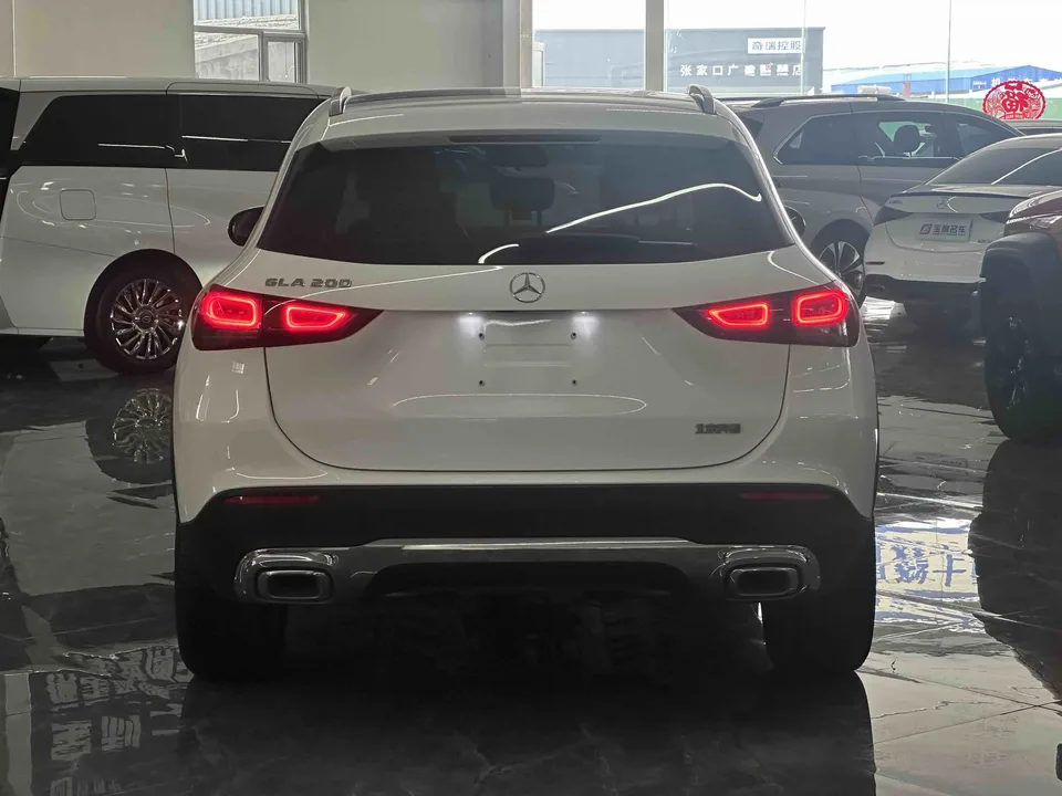 Mercedes-Benz GLA Mercedes-Benz GLA 2022 GLA 200 2023 — миниатюра 2