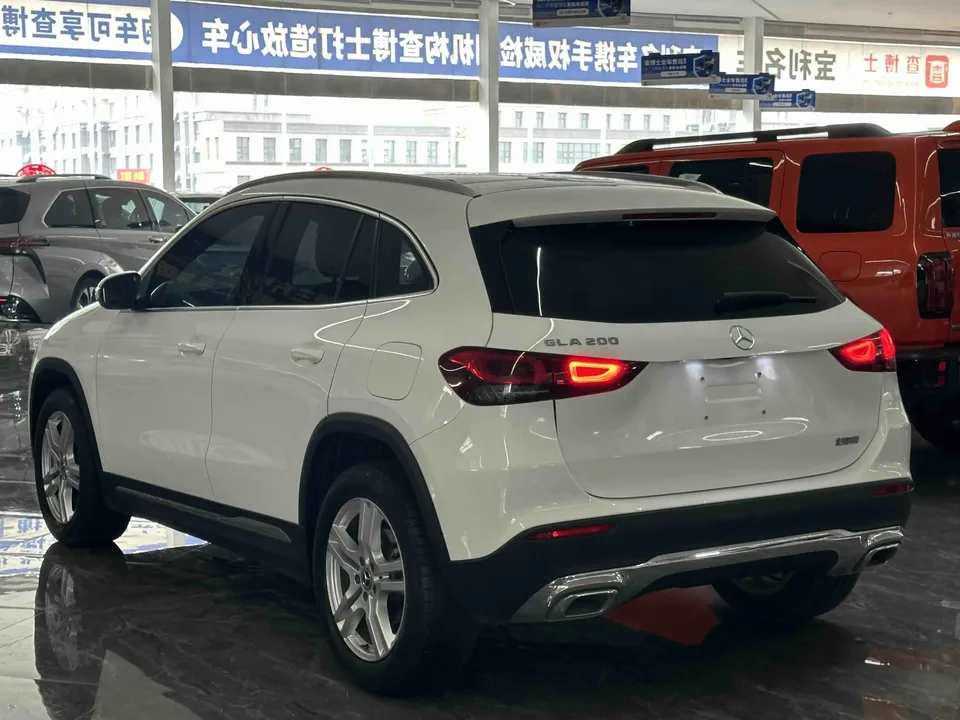 Mercedes-Benz GLA Mercedes-Benz GLA 2022 GLA 200 2023 — миниатюра 4