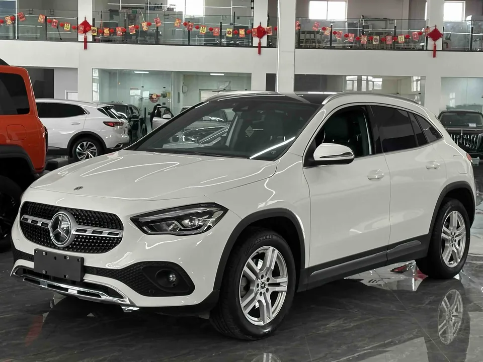 Mercedes-Benz GLA 2023