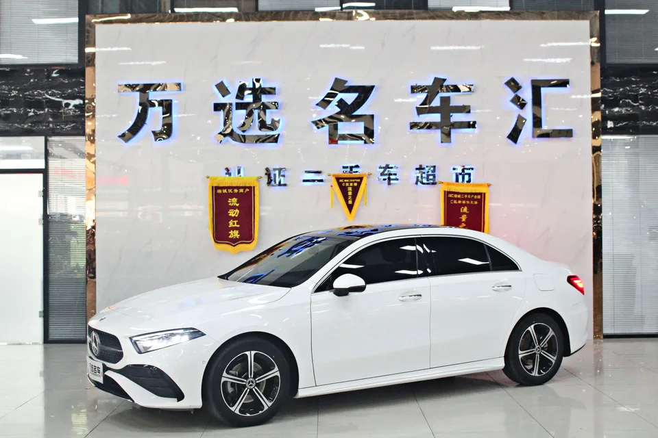 Mercedes-Benz Mercedes Benz A Class 2023