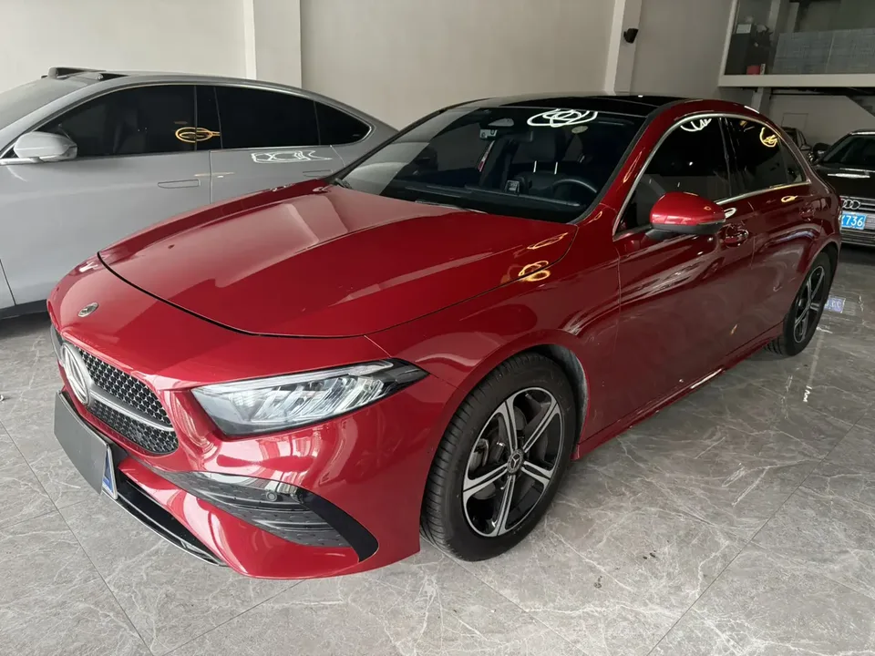 Mercedes-Benz Mercedes Benz A Class 2024
