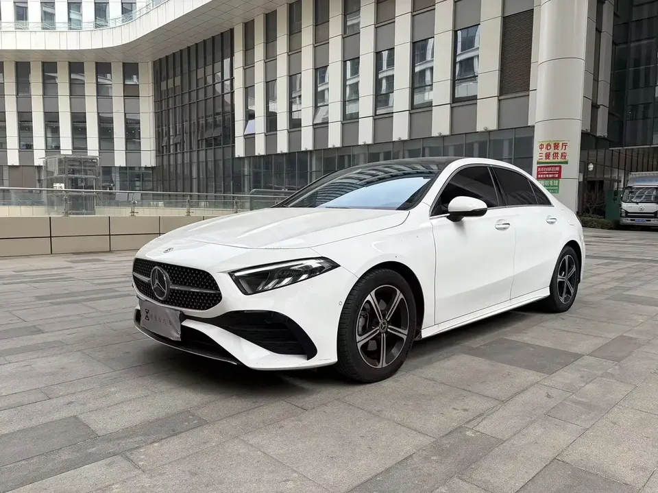 Mercedes-Benz Mercedes Benz A Class 2023