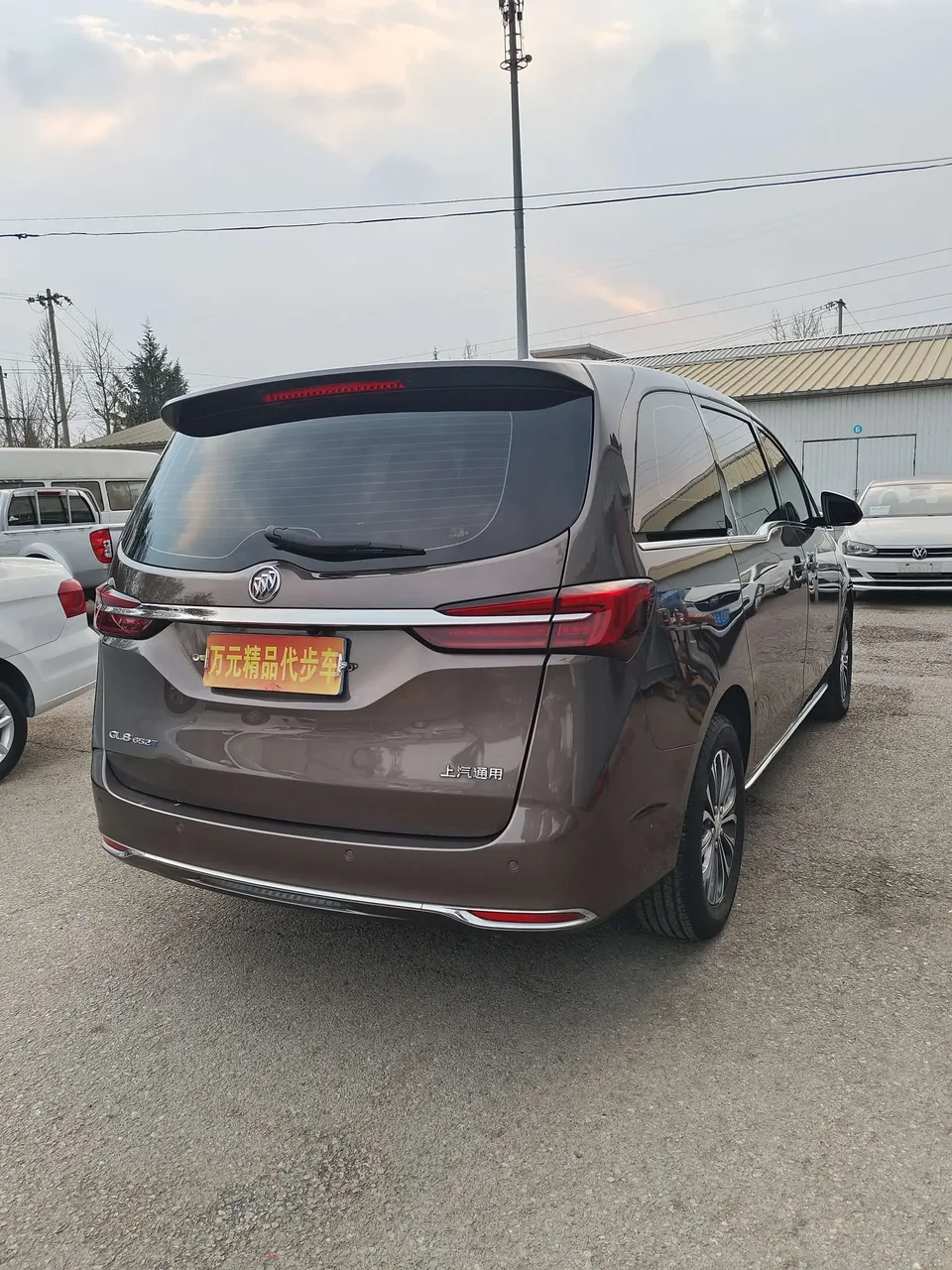 Buick GL8 Buick GL8 2022 Land Business Class 652T Comfort Edition 2022 — миниатюра 2