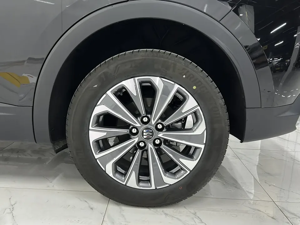Buick Envision S 25T Advanced Platinum Edition 2025 — миниатюра 3