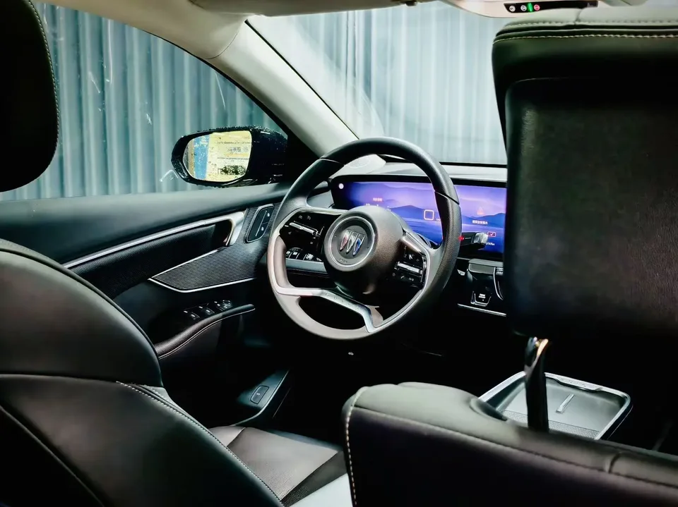 Buick LaCrosse 25T CVT crossover version 2023 — миниатюра 5