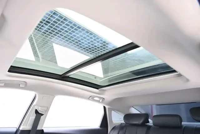 Buick LaCrosse 28T Automatic Enjoy Edition 2023 — миниатюра 3