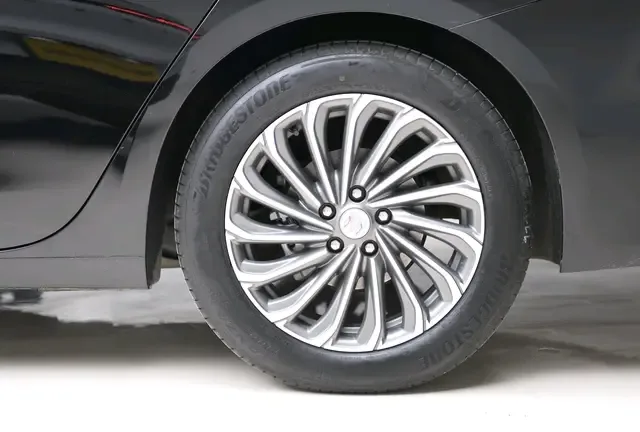 Buick LaCrosse 2023
