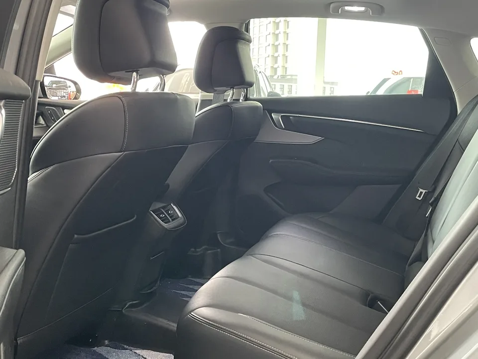 Buick LaCrosse 28T Automatic Enjoy Edition 2023 — миниатюра 3