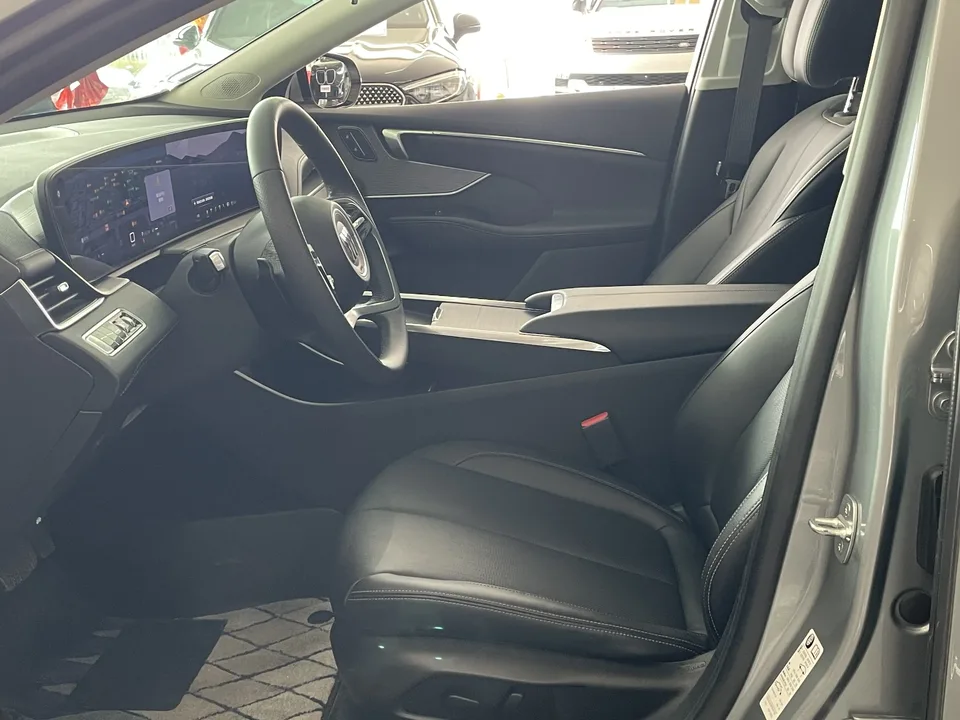 Buick LaCrosse 28T Automatic Enjoy Edition 2023 — миниатюра 5