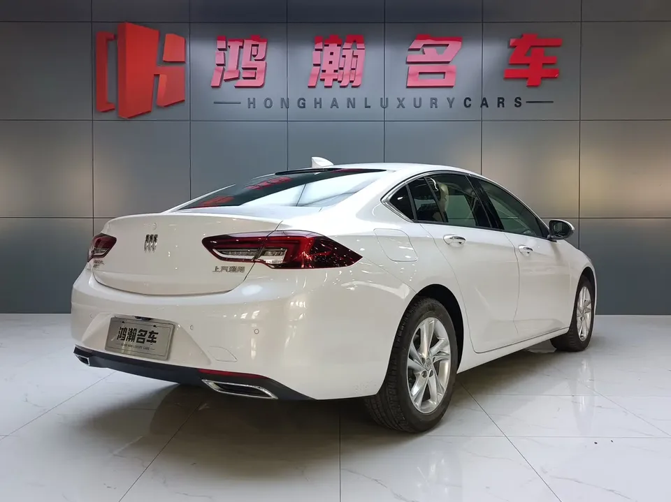 Buick Majesty Regal 2024 25T Super Edition 2024 — миниатюра 2