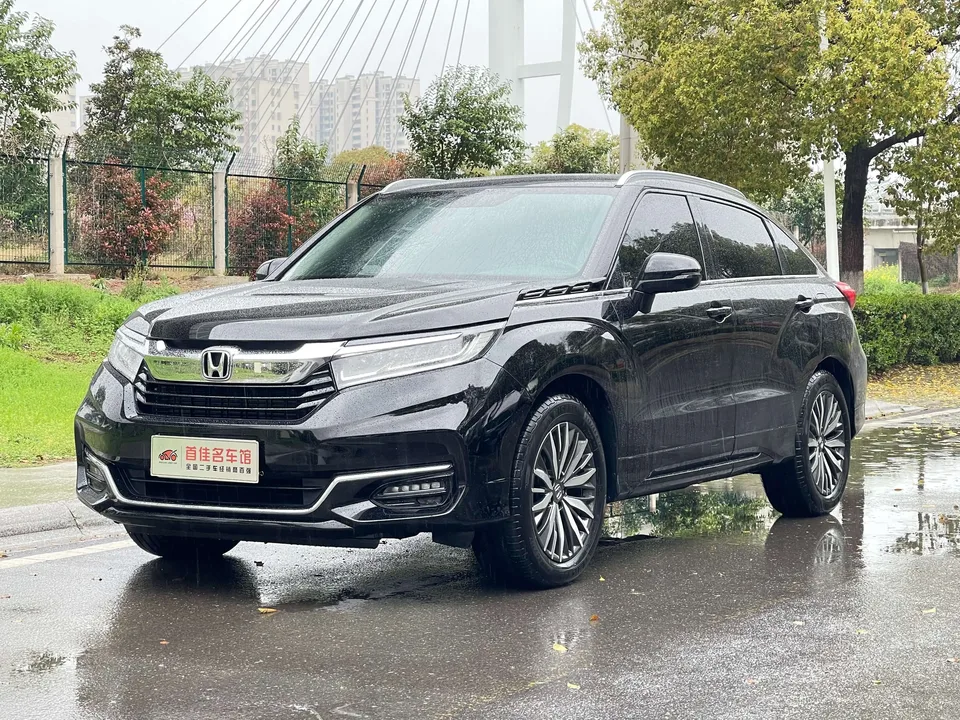 Honda Avancier Crown Road 2023 370 TURBO 9AT Deluxe Edition 2023 — photo 1, buy with delivery to Moscow