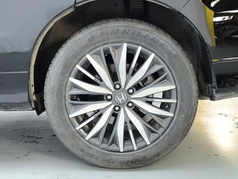 Honda Avancier Crown Road 2020 370 TURBO 9AT Premium Edition AWD 2023 — thumbnail 3