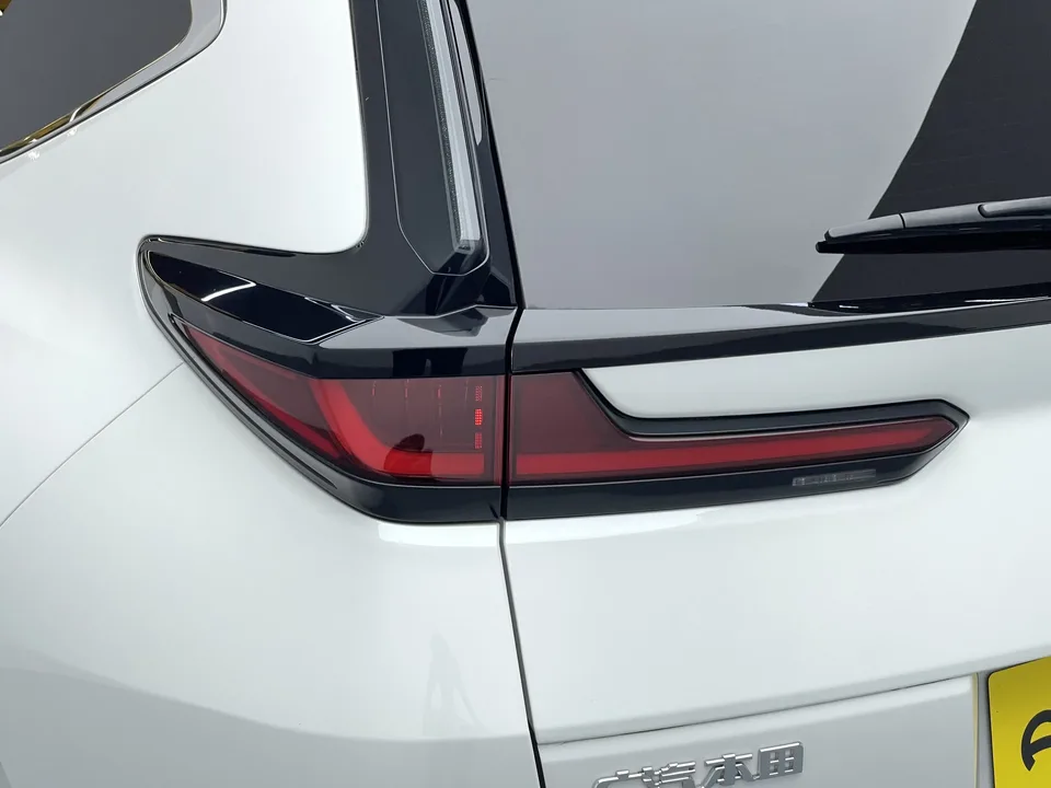 Honda Breeze 240TURBO CVT 2WD Premium Edition 2022 — миниатюра 4