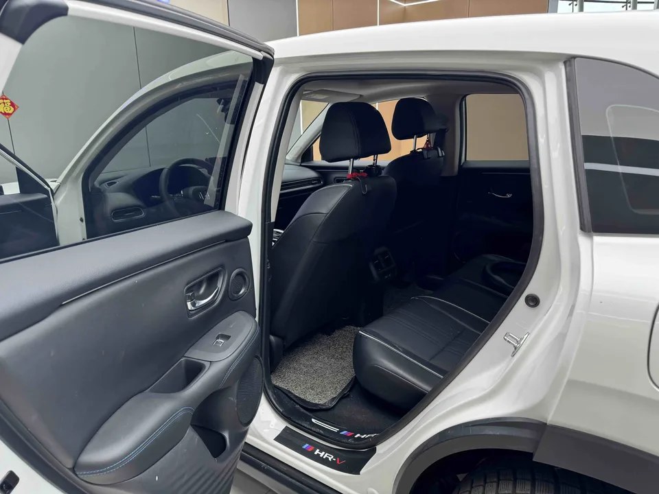 Honda HR-V 240TURBO CVT Trendy Edition 2023 — миниатюра 4