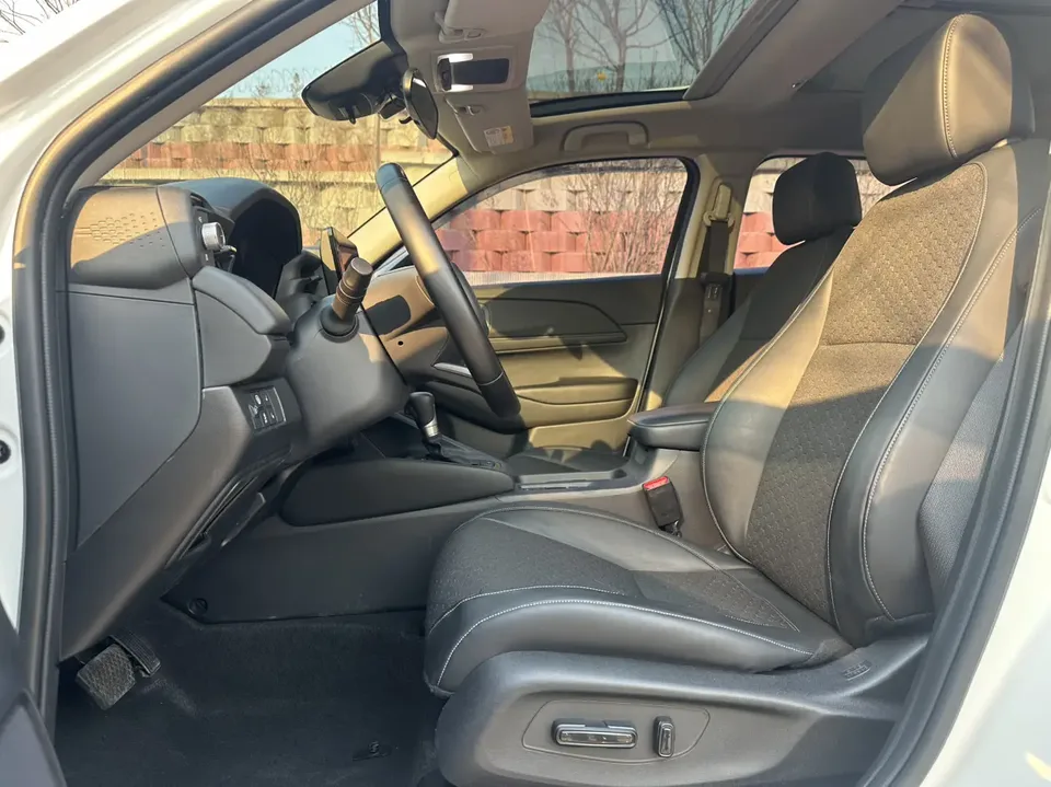 Honda WR-V 1.5L CVT Heat Wave Edition 2023 — миниатюра 4