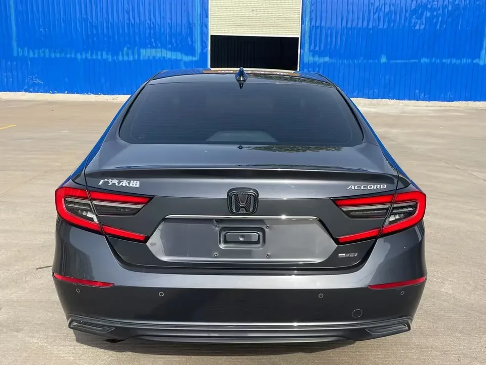 Honda Accord 2022 Accord Hybrid 2.0L Phantom Night Smart Edition 2023 — миниатюра 2