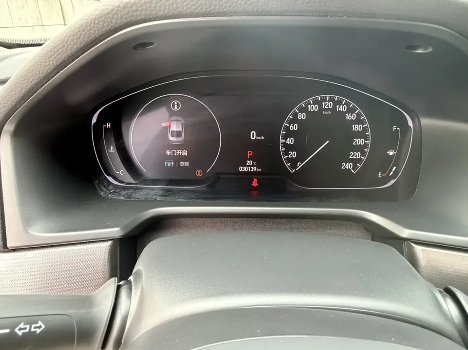 Honda Accord Accord 2022 260TURBO Deluxe Edition 2022 — миниатюра 4